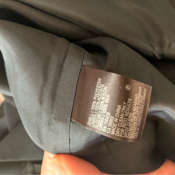 Tahari dress - like new - Picture 5 of 7